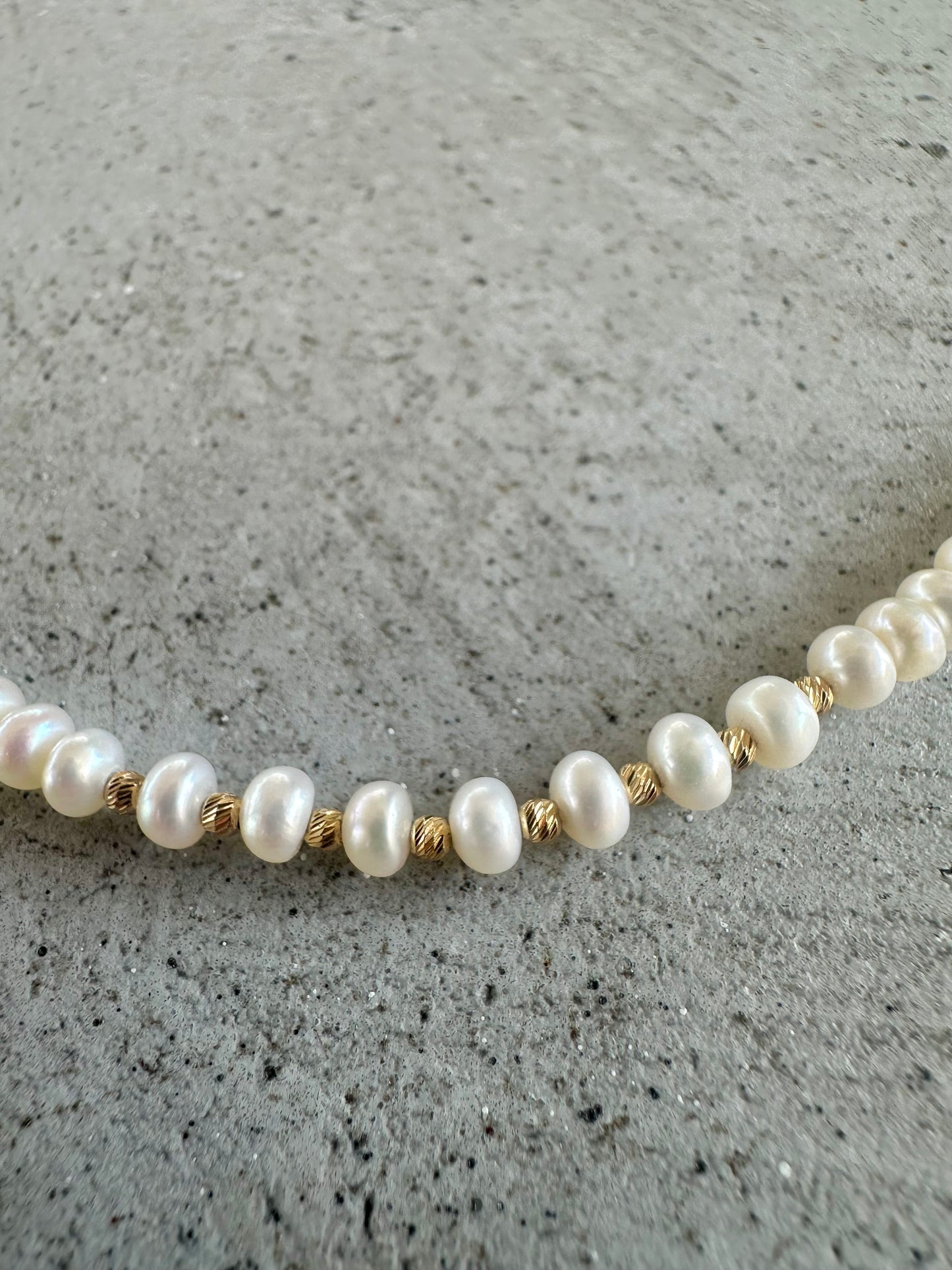 Dainty Pearl Necklace | central gold beads