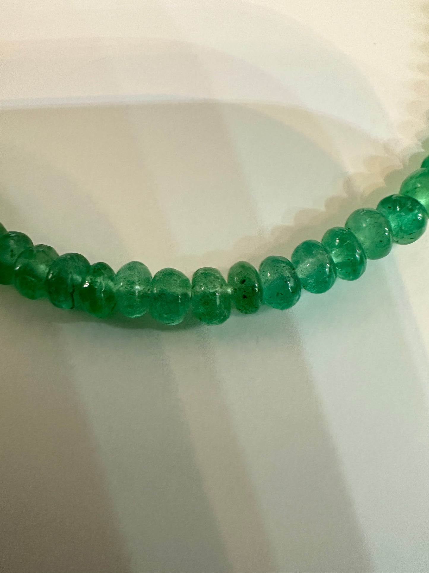 Emerald beaded bracelet