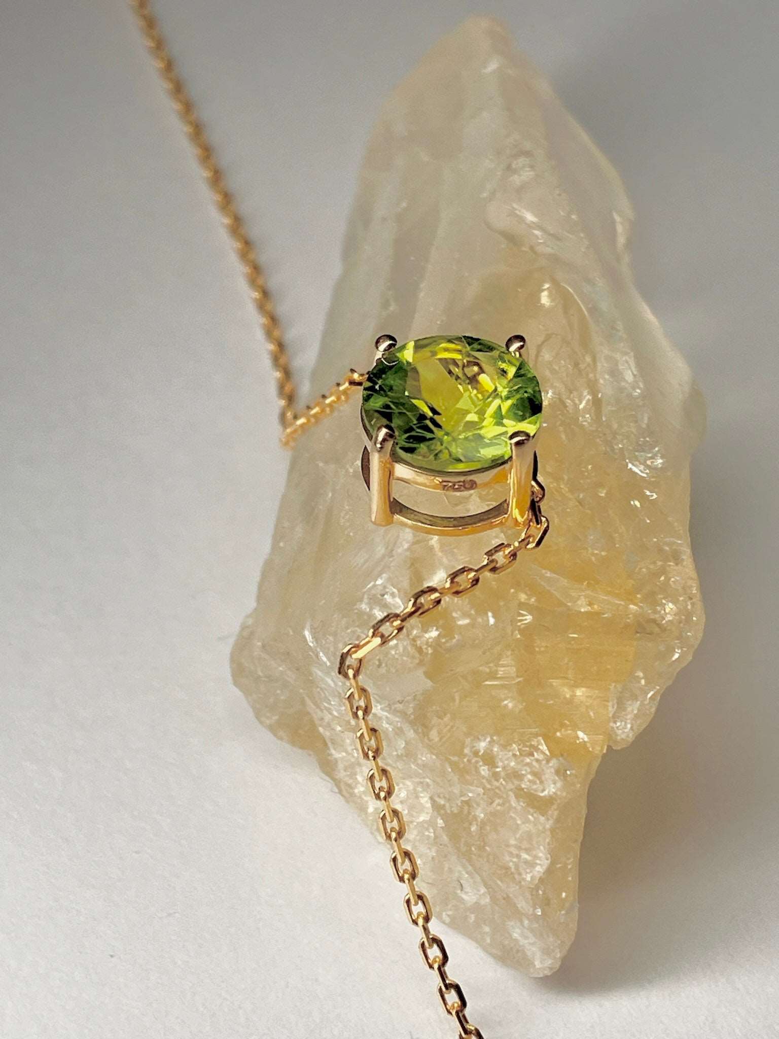 Peridot solitaire Necklace 18k - Ella Creations Jewelry