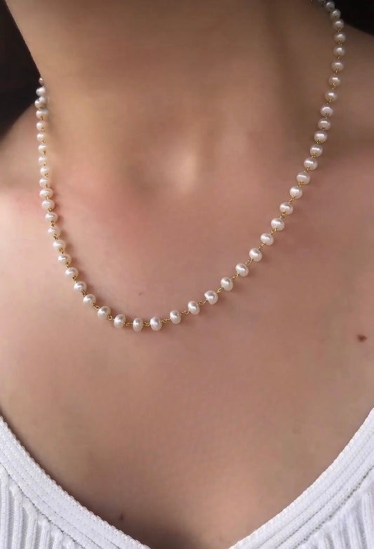 Fresh water pearls 18k gold necklace