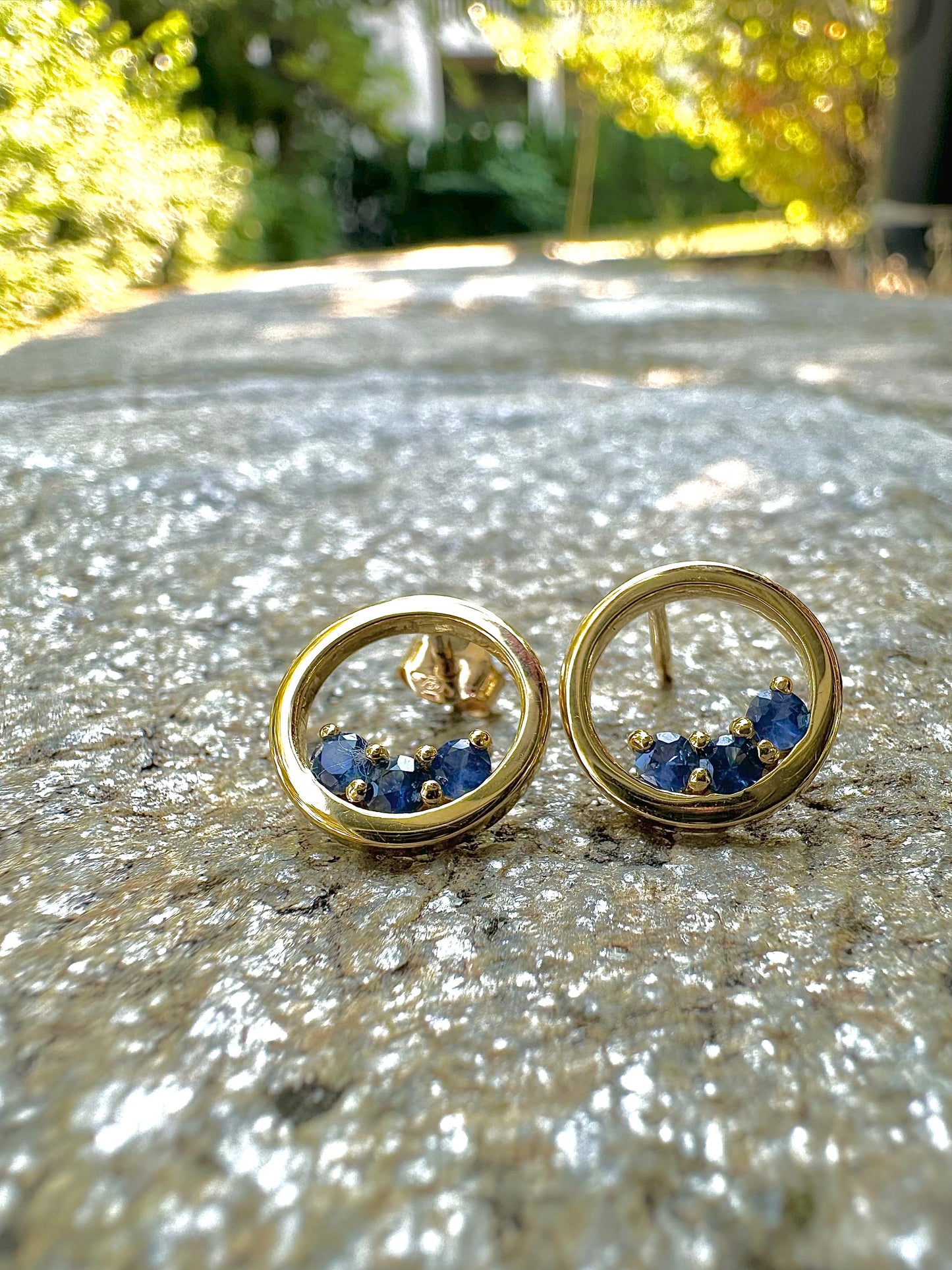 Sapphire Stud Earrings | Round Stud Earrings