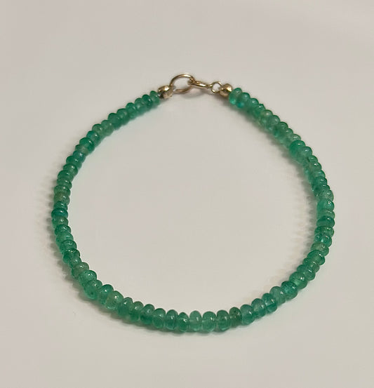 Emerald beaded bracelet