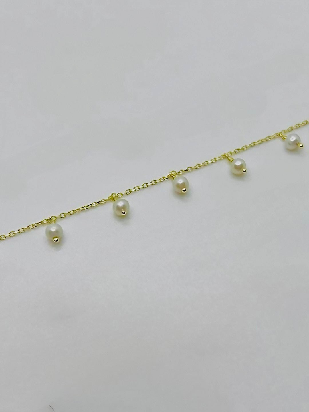 Pearl Anklet handcrafted 18 karat Gold | Ella Creations Jewelry 