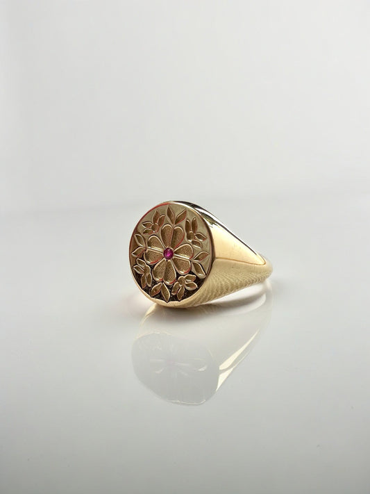 Pinky Ring with floral engraving handcrafted in 18k solid gold and centre stone | Ella Creations Jewelry 