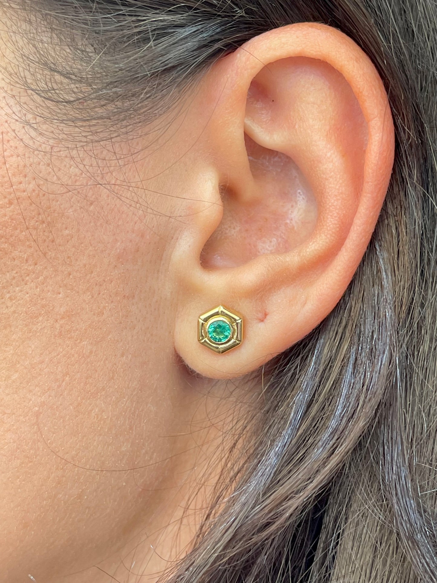 Emerald stud earrings, flatback studs handcrafted in 18 karat gold | Ella Creations Jewelry