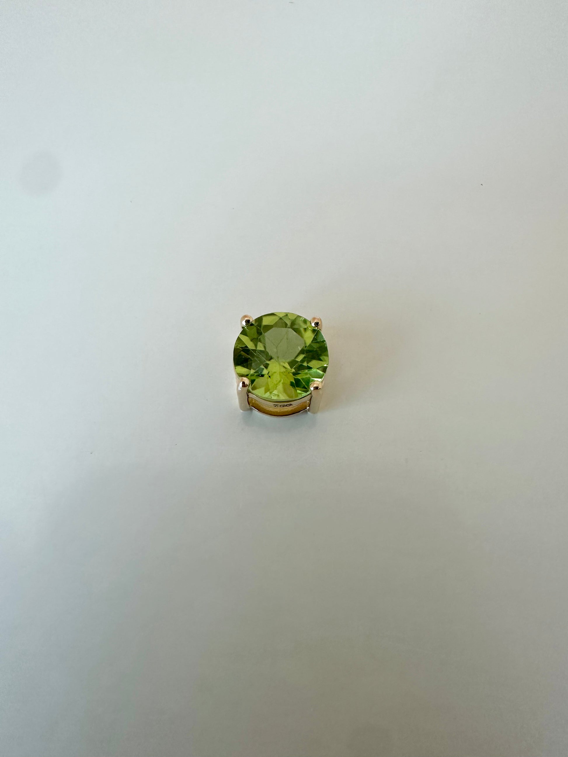 Peridot pendant slide through handcrafted in 18 karat gold | Ella Creations jewelry