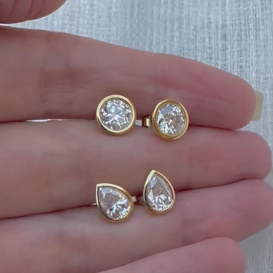 Moissanite stud earrings 18k gold bezel set | Ella Creations Jewelry 