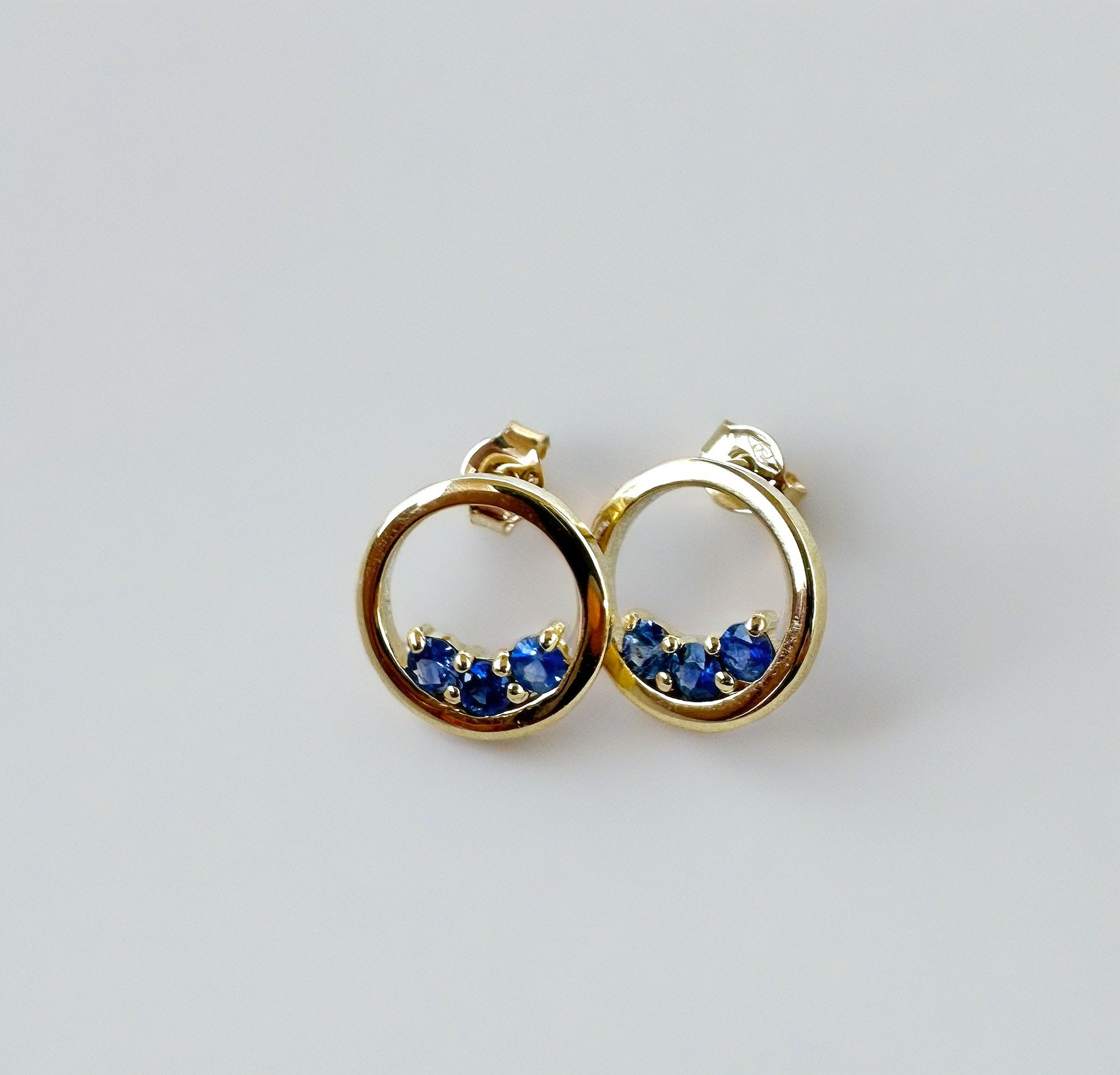 Sapphire Stud Earrings, handcrafted in 18 karat gold, round stud earrings design | Ella Creations Jewelry